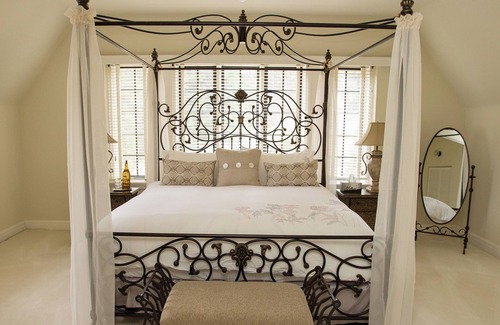 Nelson Hotel | Blaylock's Mansion