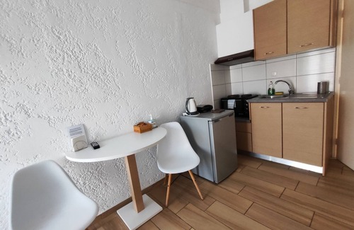 Analipsi House | Ble Island