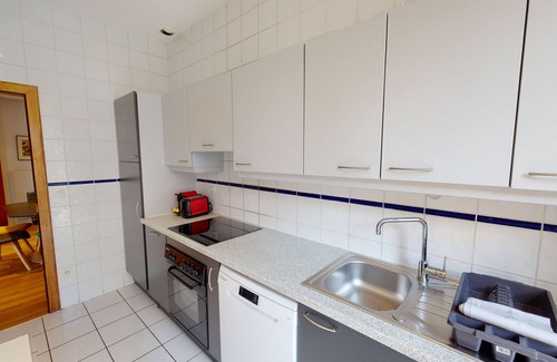 Historic Center Apartment | bleu mesange 90m2 city center 2br 2bth