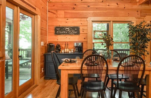 Morganton Cabin | Blissful cabin Retreat -Secluded Hot Tub and Deck Slide