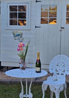 Springfield Lakes House | Blissful Haven