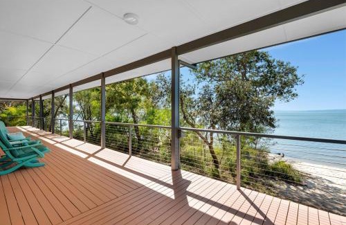 Boreen Point House | Blissful Lake Retreat