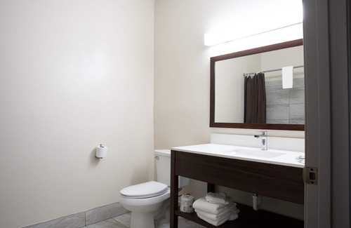 Marion Hotel | BlissPoint Inn & Suites