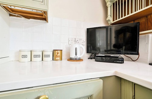Belgravia House | bloomrooms@Knightsbridge/HydePark