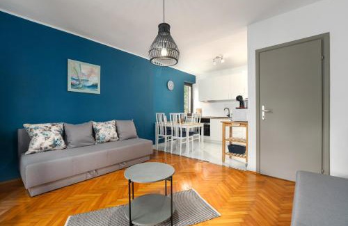 Flengi Apartment | Blue Apartment
