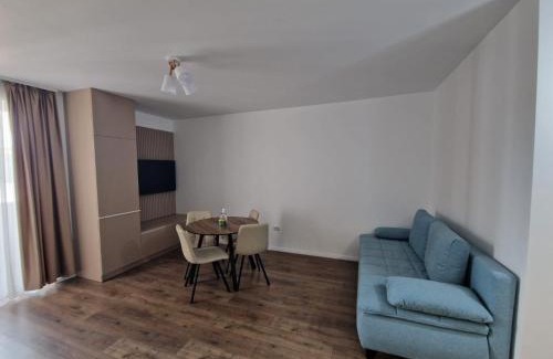 Floresti Apartment | Blue apartment nearby Amethyst & Vivo Mall