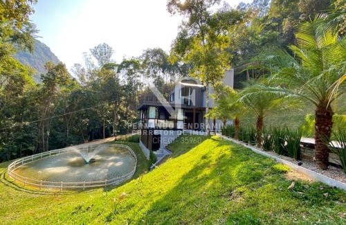 Apiuna House | Blue Barn Carvalho
