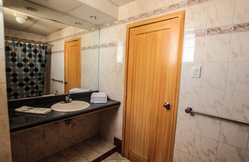 Salinas Hotel | Blue Bay Hotel