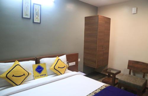 Valsad Hotel | Blue Bells