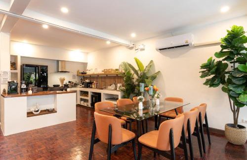 Chang Phueak Villa | Blue Bird Palace- Grand Pool Villa in Nimaan I Daily Housekeeping
