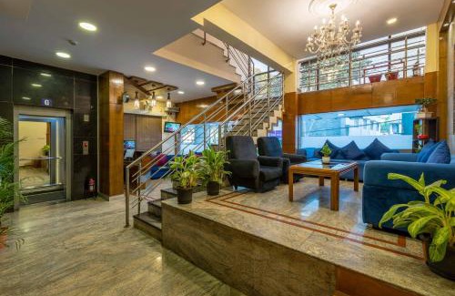 Shivaji Nagar Hotel | Blue Bliss Hotels By PPH Living Infantry Road