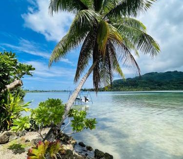 Huahine Villa | Blue Coral House, Luxury Waterfront