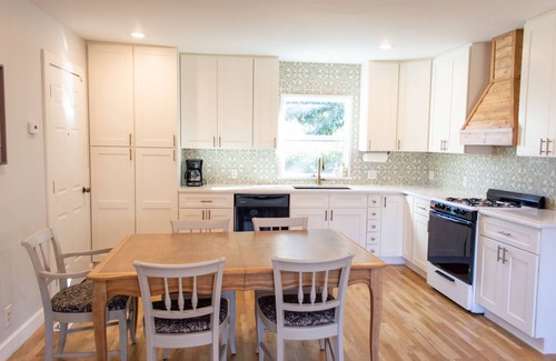 Tulsa House | Blue Cottage in the heart of Tulsa