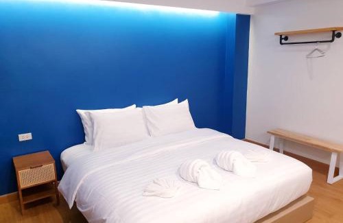 Bang Khae Nuea Hotel | Blue Da Bed บลูด้าเบด