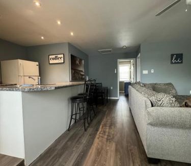 Thorold Apartment | Blue door loft upper apartment