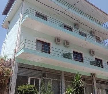 Delvine Hotel | Blue Eye Inn