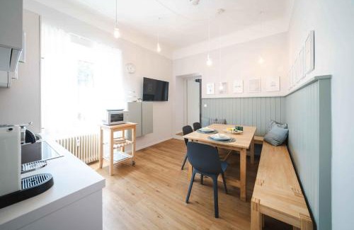 Geidorf Apartment | Blue flat by GrazRentals best location & free parking