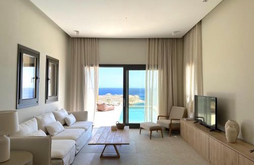 Megas Gialos Villa | Blue Gem Villa