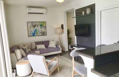 Belair House | Blue Grand View Apartement