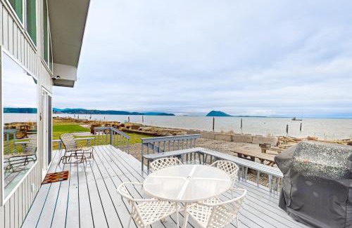 Bow Hotel | Blue Heron Haven