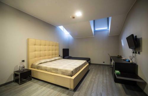 Suzzara Hotel | Blue Hotel