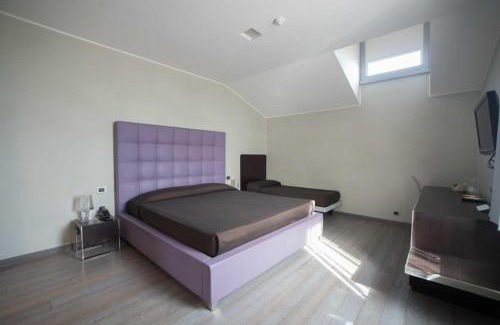 Suzzara Hotel | Blue Hotel