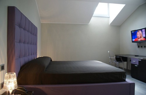 Suzzara Hotel | Blue Hotel