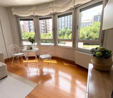 Bermeo Apartment | Blue house Bermeo