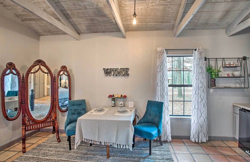 Pittsburg Apartment | ‘Blue Jay Cottage' - Pittsburg Studio on Winery!