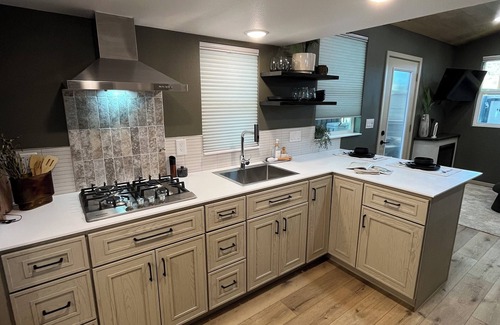 Upper Lake House | Blue Lakes Village