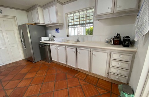 Porters Villa | Blue Marine - Quiet Charming Villa & Cottage - Stunning Sea Views