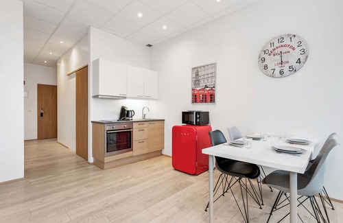 Breidholt Apartment | Blue Mountain Apartments - Family Studio