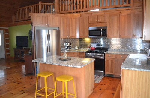 Linden Cabin | Blue Mountain Log Cabin