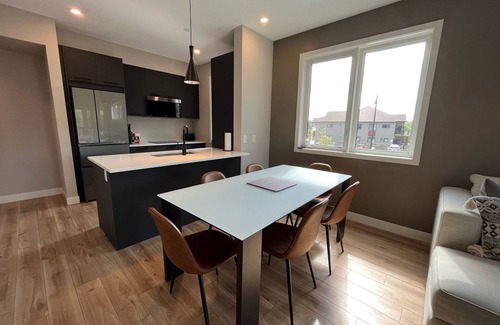 The Blue Mountains Condo | Blue Mountain Village Condo w/Pool - Steps from Scandinave!