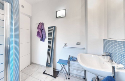 Porotto House | BLUE ROOM - DOUBLE ROOM