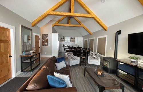 Valemount Cabin | Blue Sky Valemount Cabin Your home away from home , your search is over!