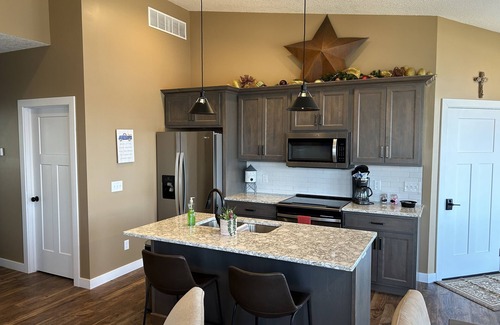 Port Byron Condo | Blue Suede Suites North