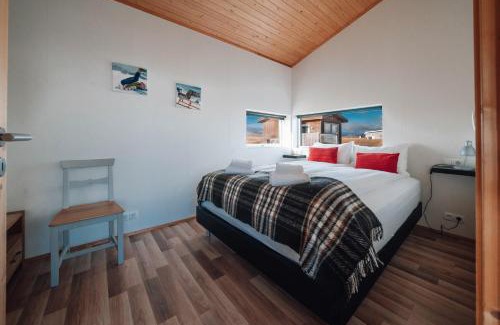 Reykholt House | Blue View Cabin 6A With private hot tub