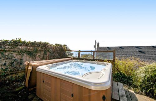 Lincoln City House | Blue Wave Heights