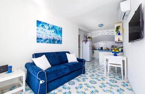 Chiesa Nuova House | Blue Waves in Positano