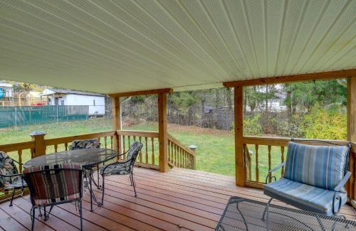 Bluefield House | Bluefield Home with Covered Deck - Near Parks!