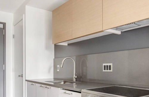 West Fens Apartment | Blueground | Fenway–Kenmore, rooftop, nr Fenway Park