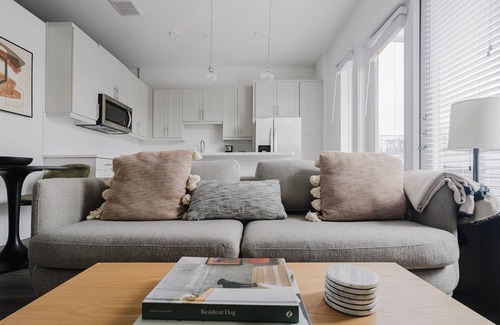 Highland Apartment | Blueground | Highland 1bd apartment