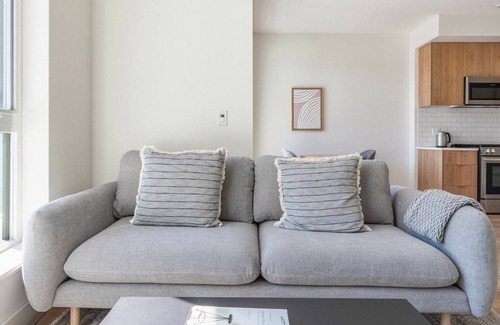 Burlingame Apartment | Blueground | Ingold - Milldale, pool, nr Bay Park