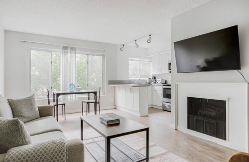 Los Angeles Apartment | Blueground | Playa Del Rey 1bd apartment