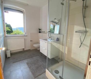 Ehrenstein Apartment | Bluestone Appartments - 26qm free and near parking