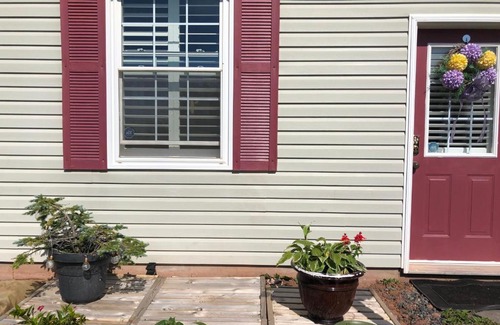 Vernon Bridge House | Bluewaters Retreat Bachelor Unit
