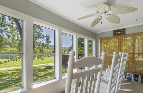 Branson Cabin | Bluff Cabin | Open Deck w/ Great Views
