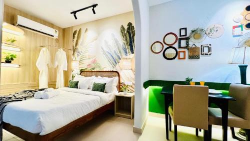 Gurugram Apartment | BluO Penthouse #staycation Bathtub, Terrace Garden