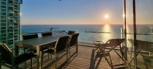 Kerem HaTeimanim Apartment | BnBIsrael apartments - Hayarkon Blue Sea